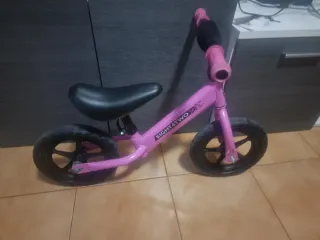 Bicicleta infantil rosa EIGHT4TWO