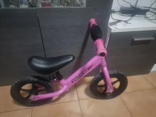 Bicicleta infantil rosa EIGHT4TWO