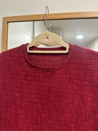 Conjunto jersey y falda burdeos invierno