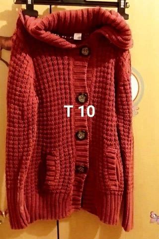 Abrigo niña negro con capucha