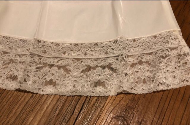 Combinação vintage com renda T.M