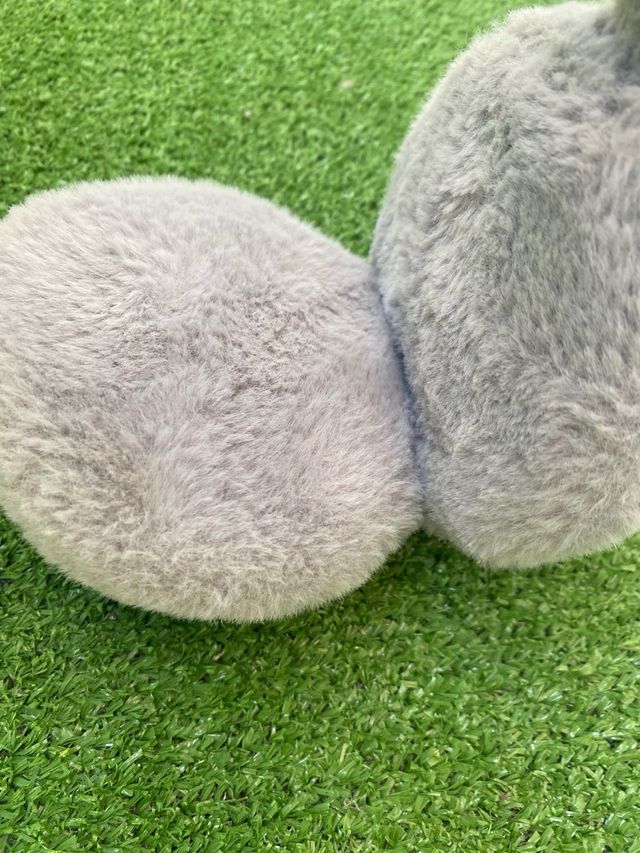 Orejeras De Peluche Grises