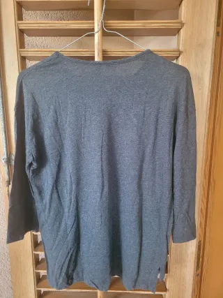 Maglietta donna grigia con paillettes