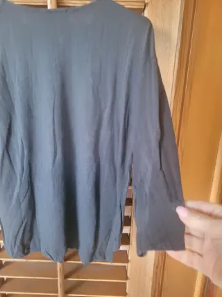 Maglietta donna grigia con paillettes