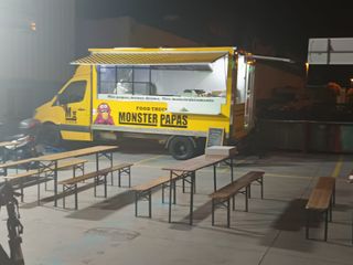 food truck- churreria Mercedes-lista para trabajar