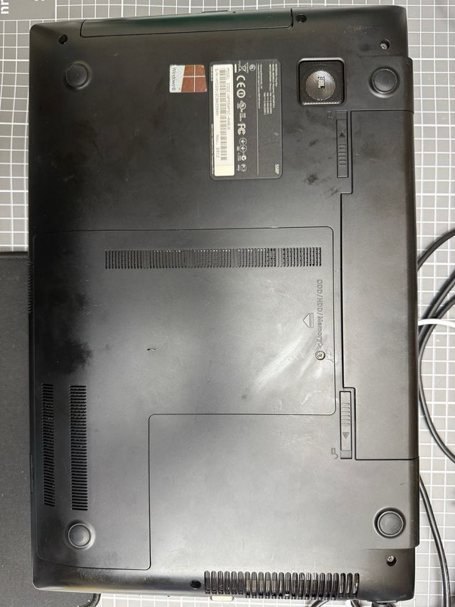 Portátil Samsung NP550p5c Intel Core i5