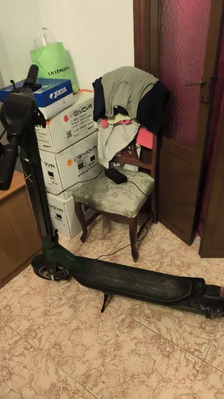 Patinete Eléctrico Cecotec Bongo