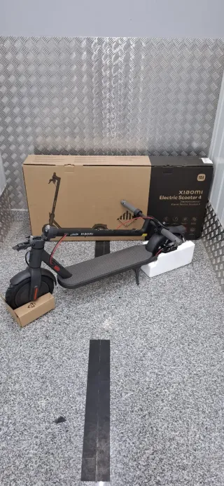 PATINETE ELÉCTRICO XIAOMI SCOOTER MI 4