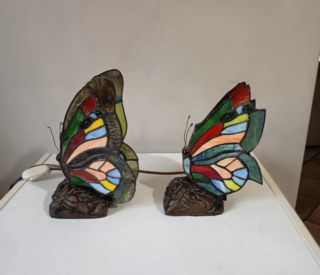 Coppia Lampade a farfalla stile Tiffany Arcobaleno