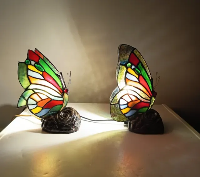 Coppia Lampade a farfalla stile Tiffany Arcobaleno