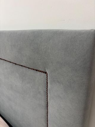 Cabecero Banak Tachuelas Cama 160 Gris/Rosa