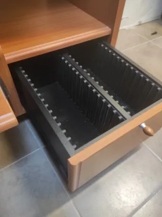 Mesa escritorio madera con bandeja