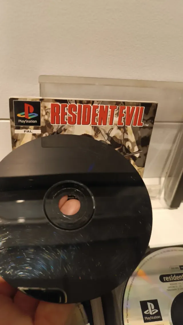2 Juegos PS1 Resident Evil 1 y 2 Platinum