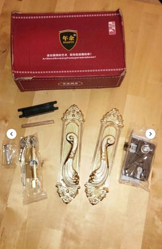 Tiradores de puerta vintage con cerradura