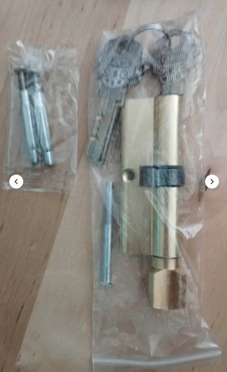 Tiradores de puerta vintage con cerradura