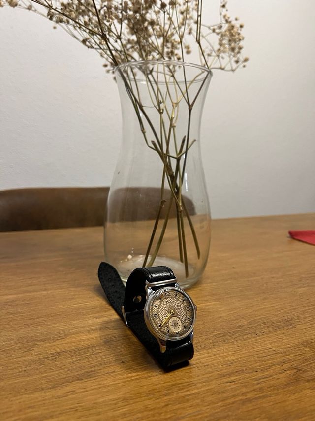 Rarísimo reloj vintage soviético KAMA (años 50)