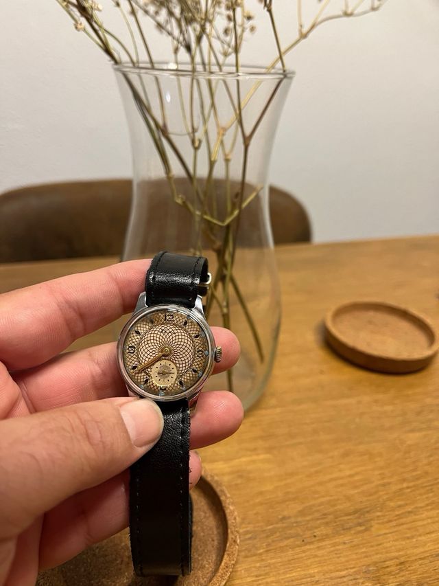 Rarísimo reloj vintage soviético KAMA (años 50)