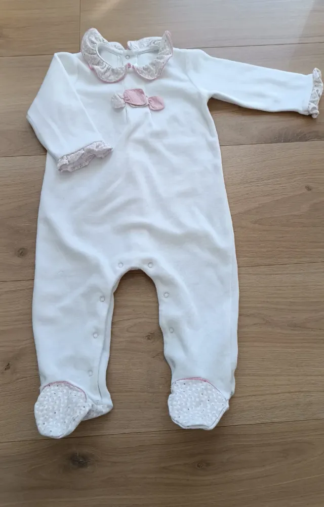 Lote 3 pijamas bebé blancos