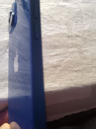 iPhone 13 Apple