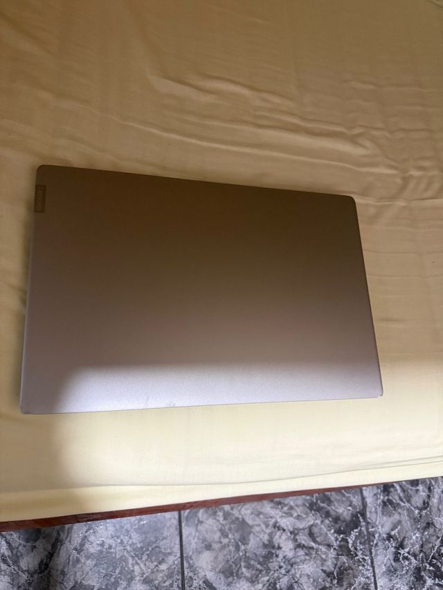 Portátil Lenovo Gris/Plateado