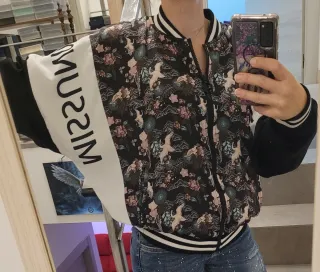 Chaqueta MISSUN Talla L Estampado Floral