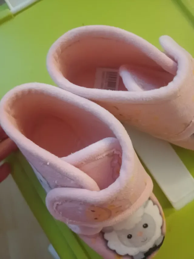 Zapatillas casa niña