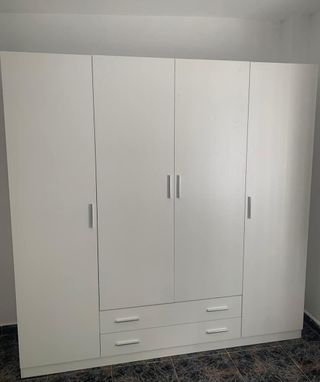 Armarios Nuevos de madera