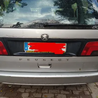 Peugeot 806 2001. Cal fer-li culata.