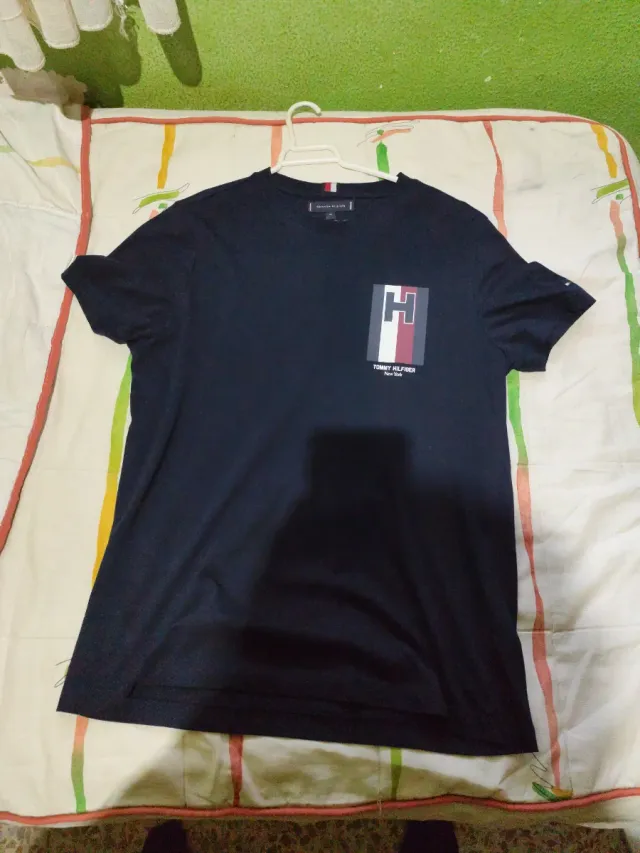 Camiseta Tommy Hilfiger Negra Talla M