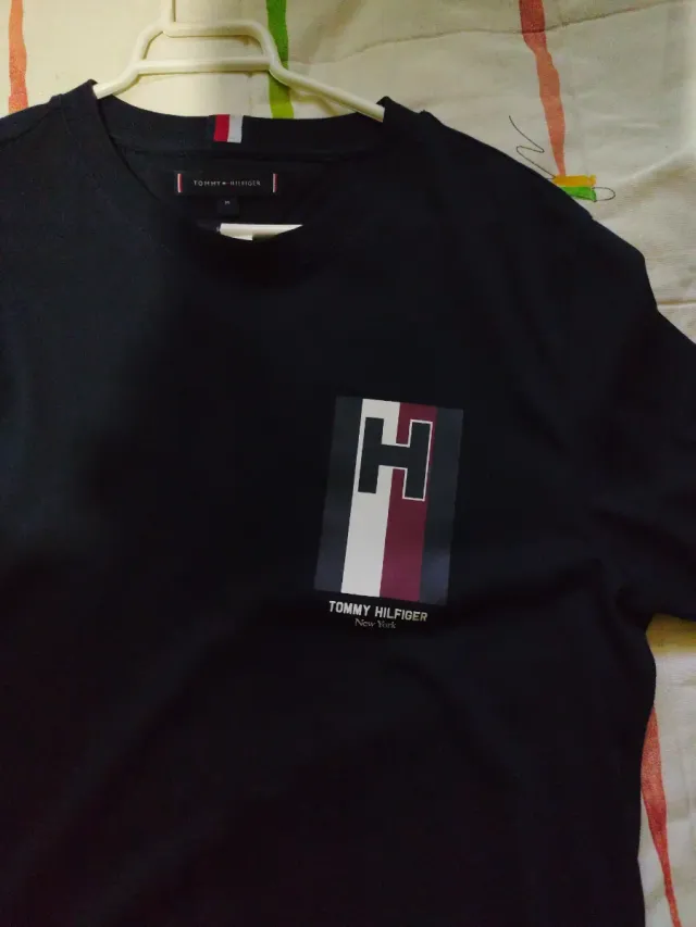 Camiseta Tommy Hilfiger Negra Talla M