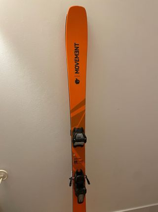 Esquís Movement Revolution 88 All Mountain