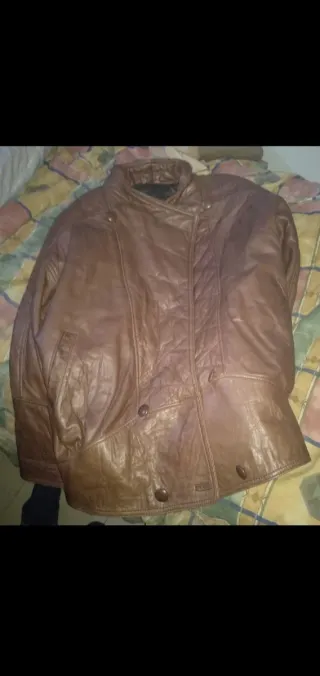 Cazadora de cuero marrón vintage
