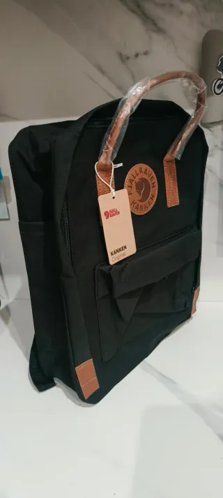 Mochila kankën Negra Marrón cuero