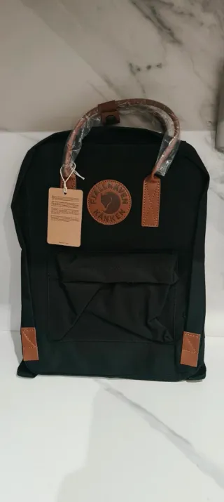 Mochila kankën Negra Marrón cuero