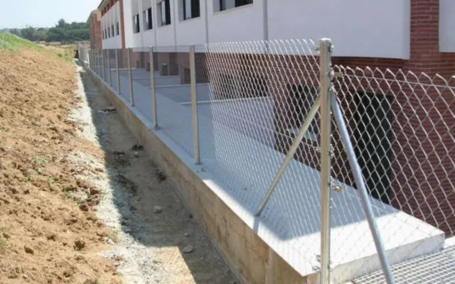 Muros. Bloques de hormigón. Vallados. Cerramientos