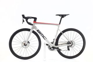 BMC SLR01 Three AXS 12V (carretera) t.54 Reacondicionada