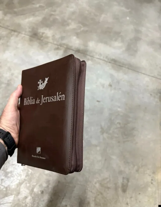 Biblia de Jerusalém modelo cremallera nueva