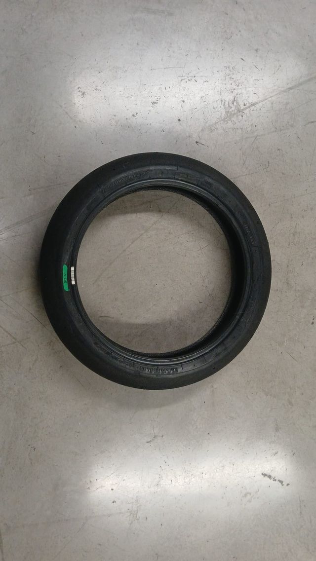 NEUMATICO 120/70/17 PIRELLI DIABLO SUPERBIKE