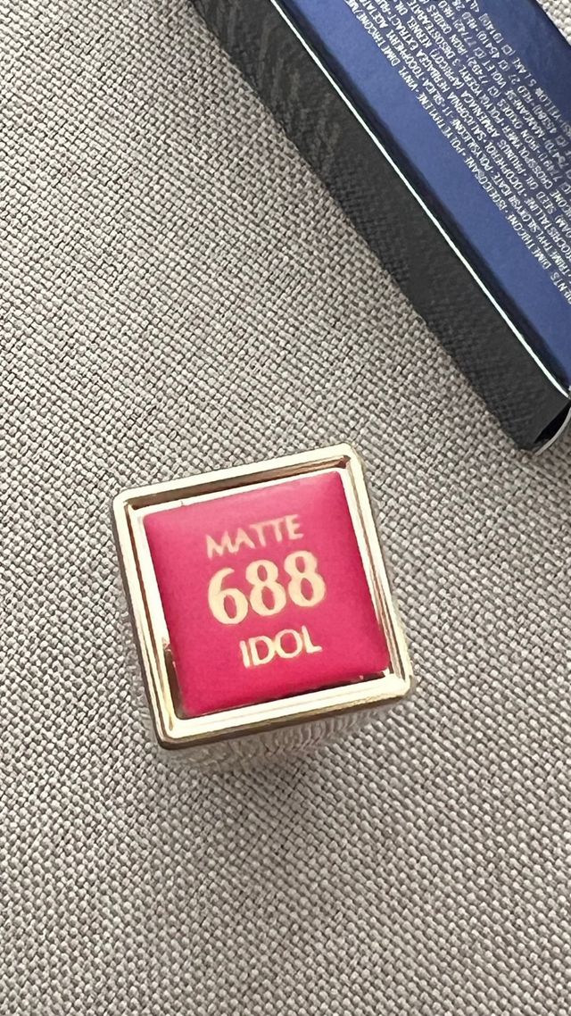 Estee Lauder Pure Color Matte Lipstick