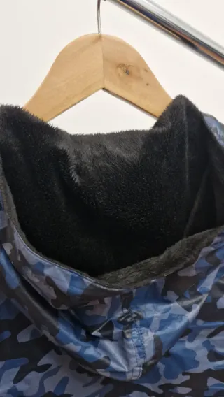 Giacca OVS camouflage blu e nera