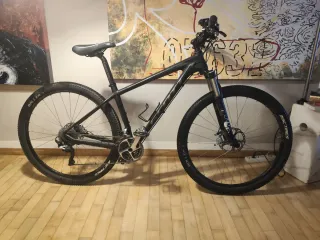 Bicicleta Scott Scale 900 Premium