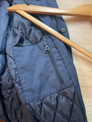 Chamarra Billabong Azul Marino con Capucha