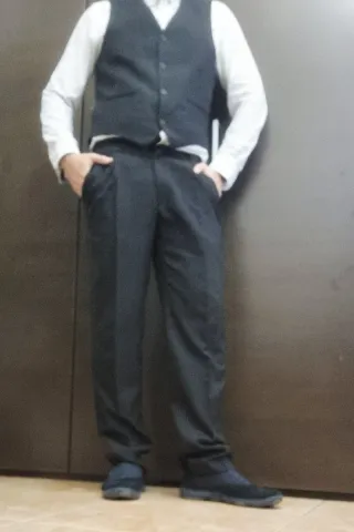 Traje de boda completo hombre sin usar