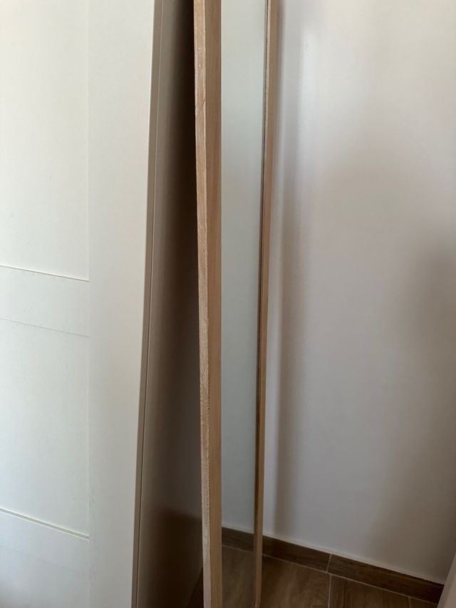 Espejo de pie madera natural