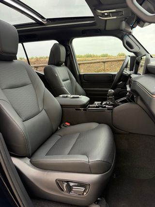 Toyota Land Cruiser 250 2025