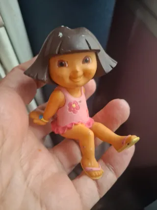 Muñeco figura de juguete dora la exploradora