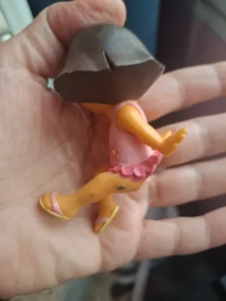 Muñeco figura de juguete dora la exploradora