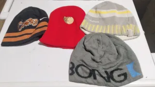 Lote 4 Gorros Invierno Nike Quechua Billabong etc