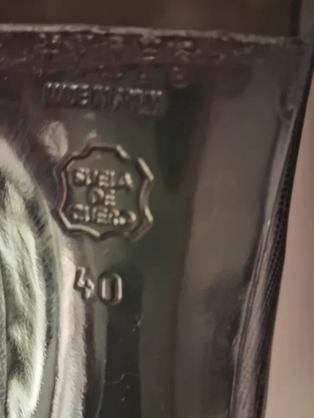 Zapatos de salón piel negros