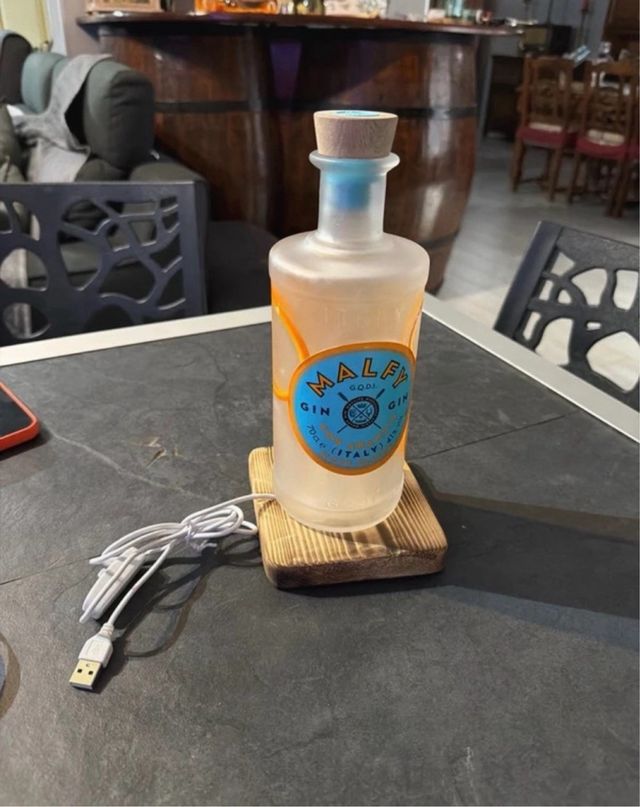 Lampada Malfy Gin Design Moderno